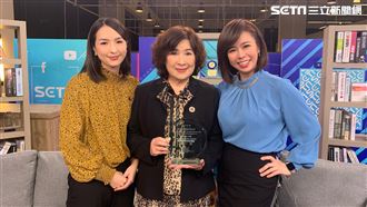 拄枴杖也不請假 65歲媽不退休人生