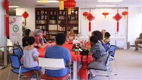 美國眾議院共和黨領袖麥卡錫17日率領多位議員致函總統拜登，呼籲他重新提出要求孔子學院在美活動透明化的規定。（圖／翻攝自facebook.com/CIUSCenter）
