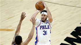 ▲柯瑞弟（Seth Curry）攻下全隊次高25分。（圖／美聯社／達志影像）