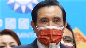 籲勿拒中國疫苗惹議  馬英九：不要排除可能選項針對日前因呼籲別拒絕中國疫苗引發熱議，前總統馬英九17日受訪時解釋說，純粹是看到國際對大陸、俄羅斯、印度的疫苗寄予厚望，在疫苗取得過程有困難的狀況下，期盼政府不要排除可能選項。中央社記者王騰毅攝  110年2月17日