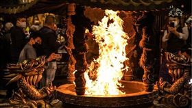 ▲金龍竄出，財施天下（圖／翻攝武德宮網站）