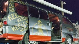 主動出擊！外展車公園夜訪未歸青少年