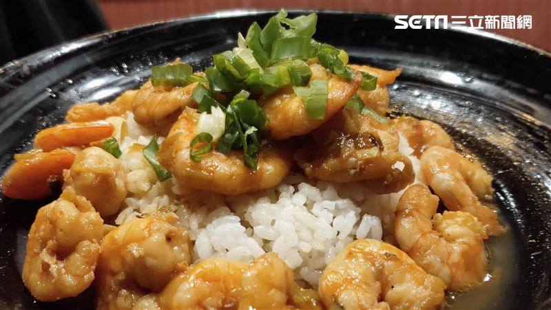 獨家海鮮料理蝦爆飯　老饕一吃全驚呆