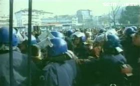 歷史上的今天／巴西22所監獄趁探監暴動　挾持8千人質