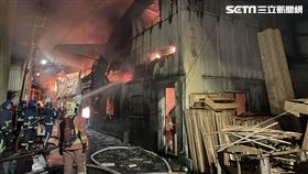 工廠火警,全面燃燒,消防機器人,樹林,翻攝畫面