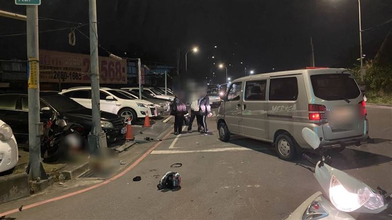 廂型車右轉擦撞機車　騎士送醫不治