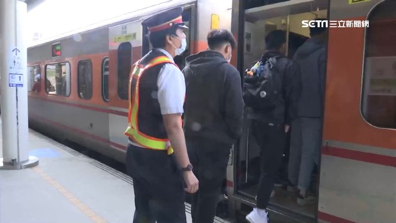 又沒封城「為何罵返鄉的人」掀論戰