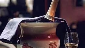 中國痰盂在亞馬遜引發話題（圖／翻攝自微博）