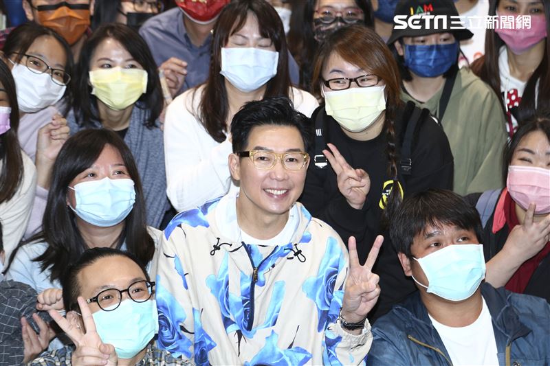 品冠舉辦「愛你一起」粉絲見面會。（圖／記者楊澍攝影）