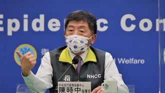 AZ疫苗兩劑隔8周　效力升至82％