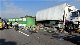 國3,連結車,礦泉水,竹林交流道