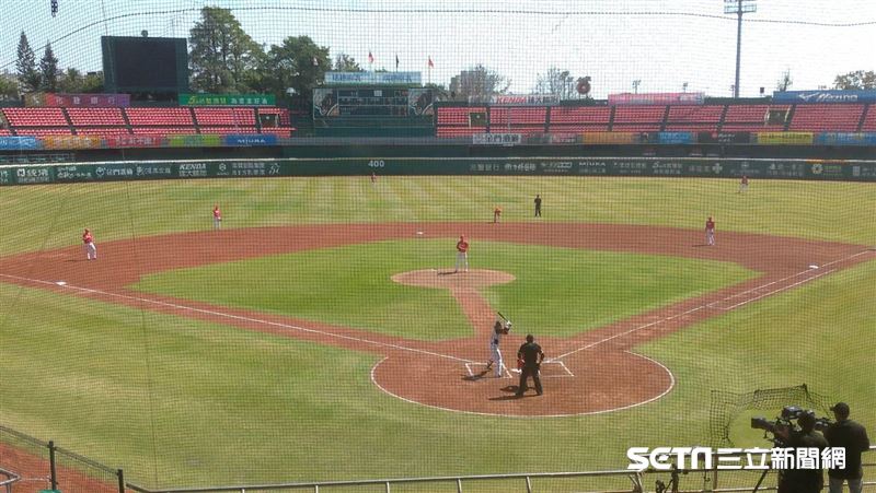 20歲羅暐捷開轟　猛獅12K味全龍