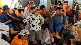 鬼鬼吳映潔春酒 吳映潔工作室提供