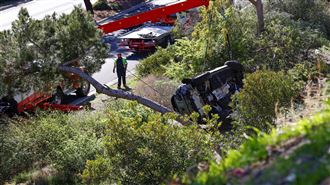 影片曝光！老虎伍茲車禍腿複雜性骨折