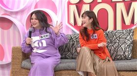 小甜甜張可昀想把女兒託付給蕭瑤，王宇婕急忙阻止。（圖／年代提供）