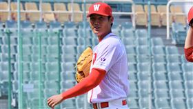 ▲味全龍左投王維中。（圖／味全龍隊提供）