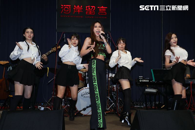 呂婕菲「星燕藝能學苑」音樂會。（記者邱榮吉/攝影）