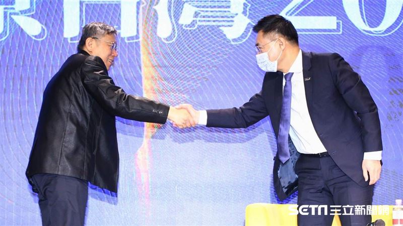 柯江同台「民調」出爐了！他驚吐內幕