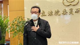 蘇震清說明退出民進黨 圖／記者林恩如攝影