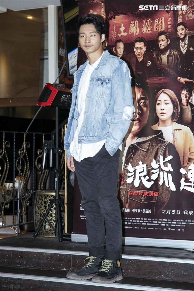 黃冠智出席《角頭－浪流連》慶功記者會。（圖／記者楊澍攝影）