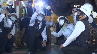 力拚中捷綠線通車　盧秀燕親赴機廠視
