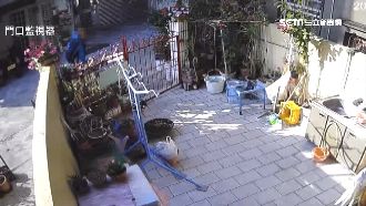 疑違建遭檢舉　翁天天在鄰居門口吐痰