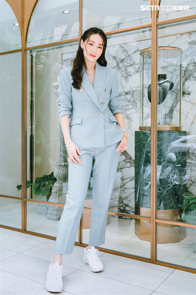 名媛侍懷鳳三立新聞網專訪。（圖／記者楊澍攝影）