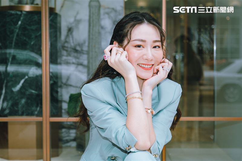 名媛侍懷鳳三立新聞網專訪。（圖／記者楊澍攝影）