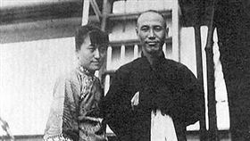 蔣介石曾積極追求陳潔如，最終還是將其拋棄。（圖／翻攝自百度百科）