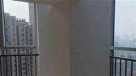 中國,四川,買房,梁柱（圖／翻攝自微博）