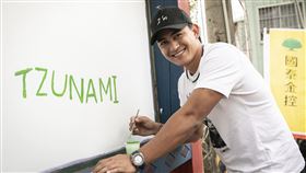 ▲林子偉回那瑪夏。（圖／國泰金控提供）