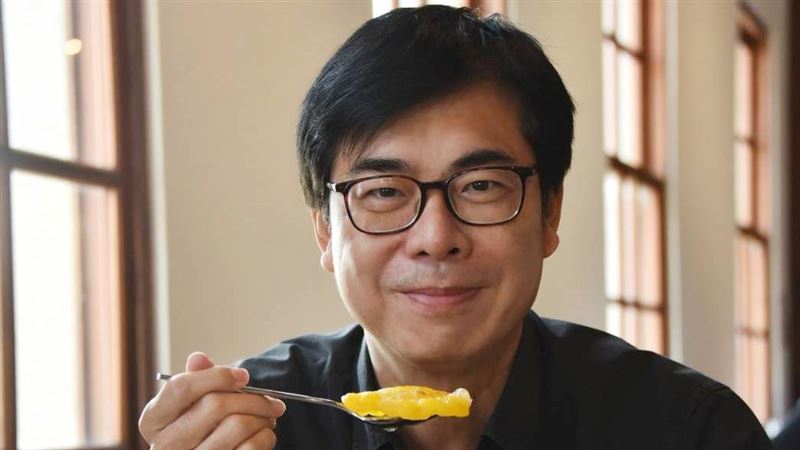 鳳梨怎麼吃最對味？陳其邁曝內行點法