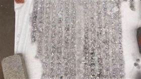 ▲古代聖旨大如天，如今卻淪為洗衣板？（圖／翻攝自微博）