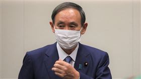 日自民黨黨魁選舉 菅義偉接班態勢強日本首相、自民黨黨魁安倍晉三日前宣布請辭，自民黨將舉行黨魁選舉。內閣官房長官菅義偉2日在宣布參選的記者會上表示，將承襲安倍路線，當務之急是做好防疫及兼顧促進經濟社會活動。中央社記者楊明珠東京攝 109年9月2日