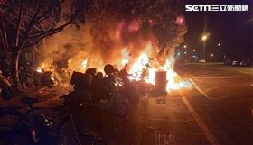 台南女燒私密物糗大　46台機車陪葬(圖/翻攝畫面)