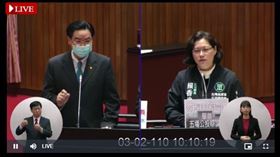 外交部長吳釗燮，民眾黨立委賴香伶。（圖／截自立法院直播）