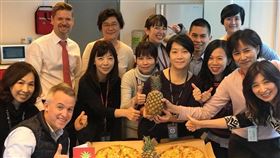 加拿大駐台北貿易辦事處力挺台灣鳳梨▲。（圖／翻攝自加拿大駐台北貿易辦事處臉書）