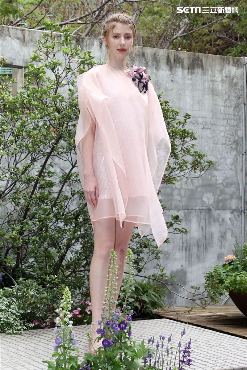 Jamei Chen 2021春夏Collection 發表。（記者邱榮吉/攝影）