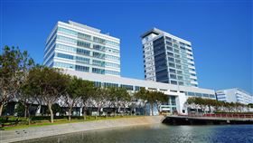 不受疫情影響　中科109年營業額逆勢成長中科管理局3日公布中部科學園區109年營業額，不受疫情影響逆勢成長，營業額再創新高達新台幣9359.79億元。（中科管理局提供）中央社記者郝雪卿傳真　110年3月3日