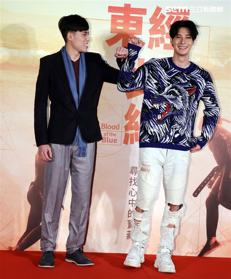 電影「東經北緯」演員鄭凱、柯鑑育。（記者邱榮吉/攝影）