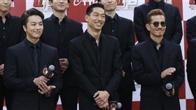 「放浪兄弟」為了慶祝AKIRA當上台灣女婿，全員集合來到台灣出席《2020超級巨星紅白藝能大賞》。記者林聖凱攝影