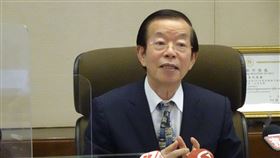 日本施打COVID-19疫苗 謝長廷：保僑民接種權益駐日代表謝長廷16日表示，日本17日起施打2019冠狀病毒疾病（COVID-19）疫苗，醫護人員率先施打，尚不知外籍人士何時施打，代表處將盡力爭取，以保障旅日僑胞的權益。中央社記者楊明珠東京攝  110年2月16日