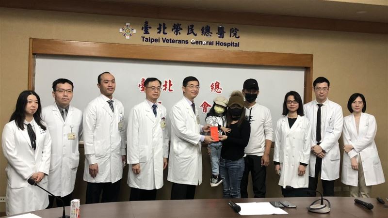 胖16公斤竟腦瘤！北榮鼻內視鏡救回