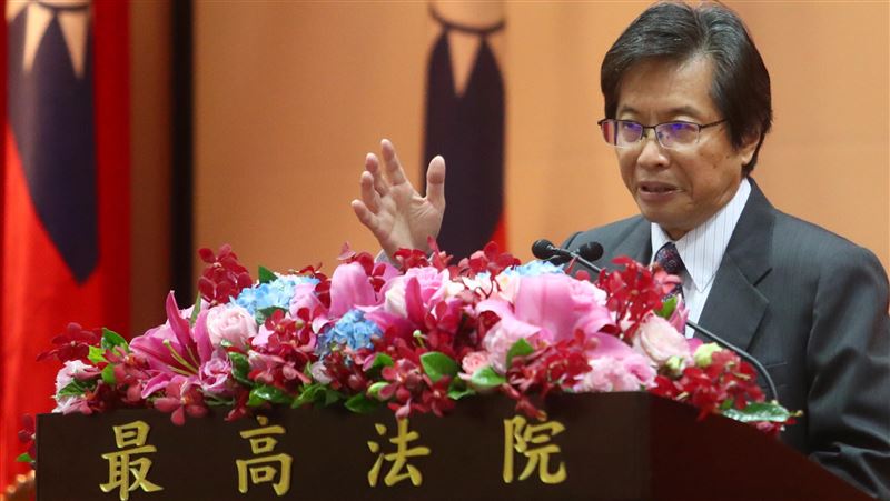 翁茂鍾案　最高法院院長吳燦哽咽致歉