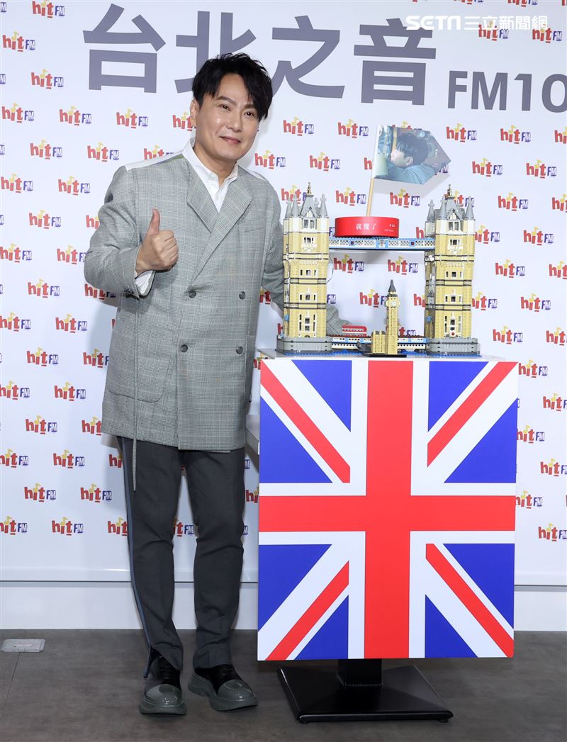 張信哲推出第35張新專輯「就懂了」，將插旗英國倫敦「皇家阿爾伯特音樂廳」舉行「未來式」世界巡迴演唱會。（記者邱榮吉/攝影）