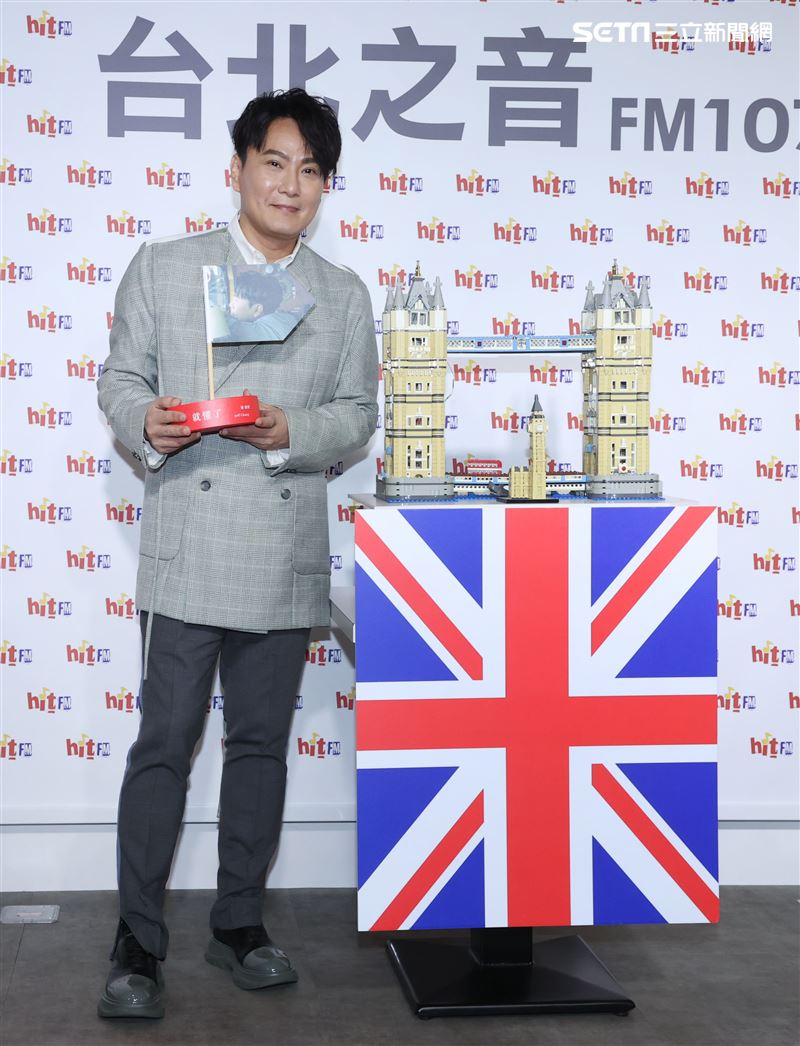 張信哲推出第35張新專輯「就懂了」，將插旗英國倫敦「皇家阿爾伯特音樂廳」舉行「未來式」世界巡迴演唱會。（記者邱榮吉/攝影）