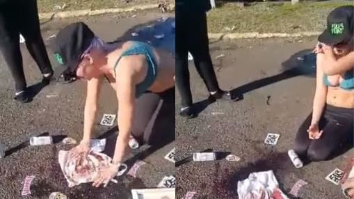 大街上脫衣露胸！她跪地擦血淚揭原因