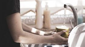 ▲洗碗。（示意圖／翻攝自pixabay）