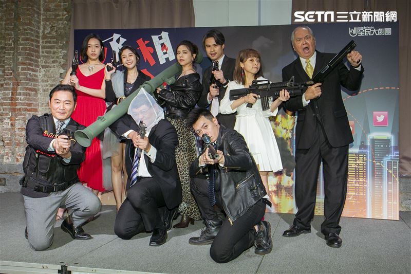 全民大劇團全新舞台劇《丞相，起風了》吳定謙、夏于喬、Albee范乙霏、湯志偉、謝念祖編導。（圖／記者楊澍攝影）