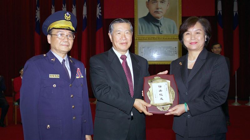 歷史今天／警政晉用首位女性警察局長